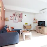 Апартаменты Isola Bella Centre *